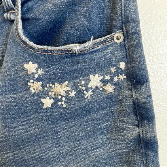 Abercrombie & Fitch Curve Love High Rise Super Skinny Ankle Jeans - Picture 9 of 13